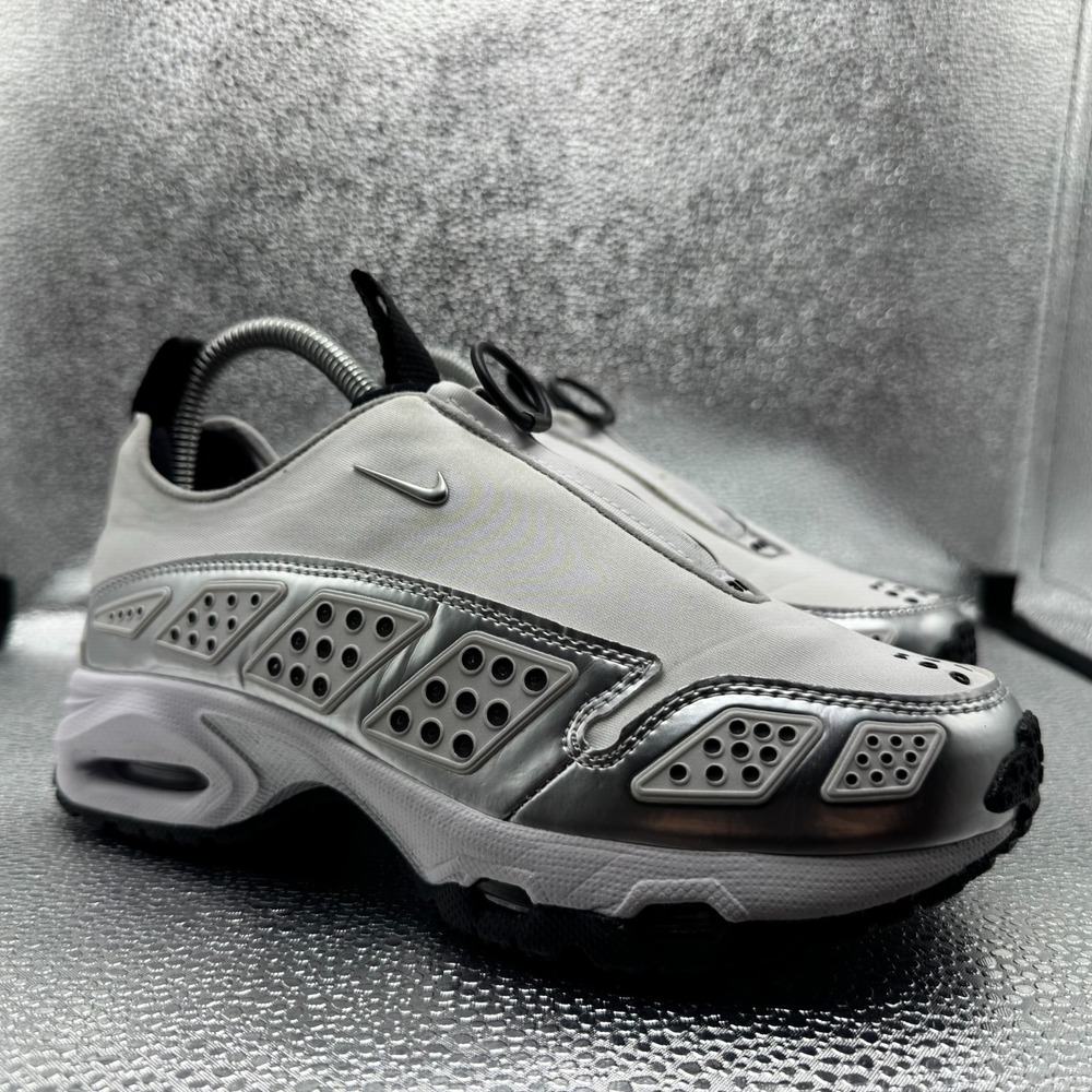 Size 6 Nike Air Max Sunder SE White Metallic Silver Womens Shoes HJ4130-100